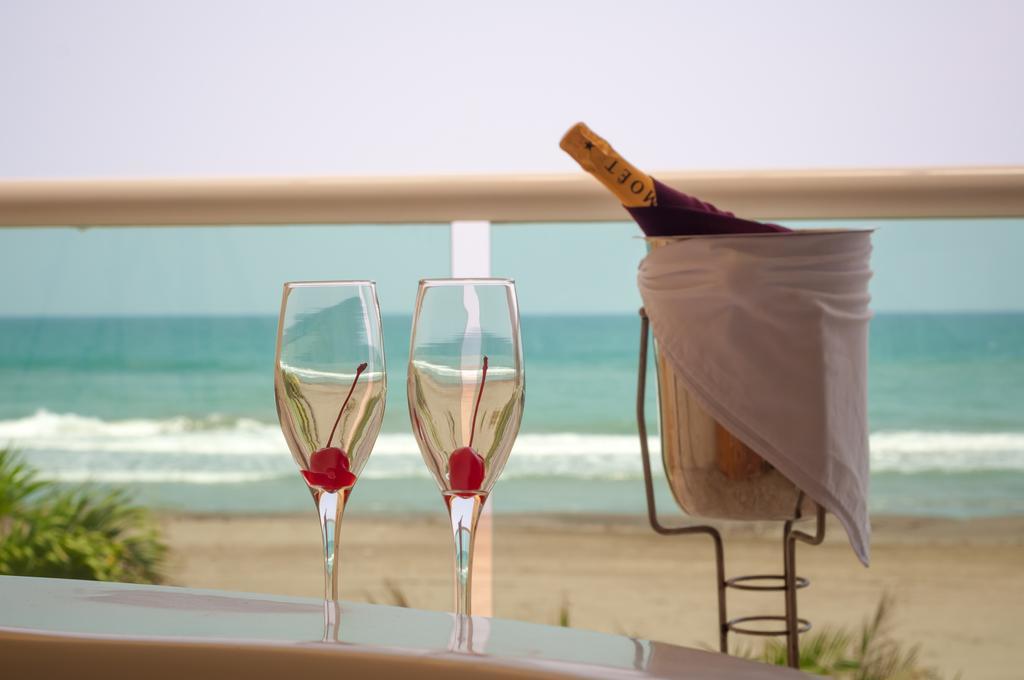 Artisan Playa Esmeralda Family Beach Hotel Playa Chachalacas ภายนอก รูปภาพ