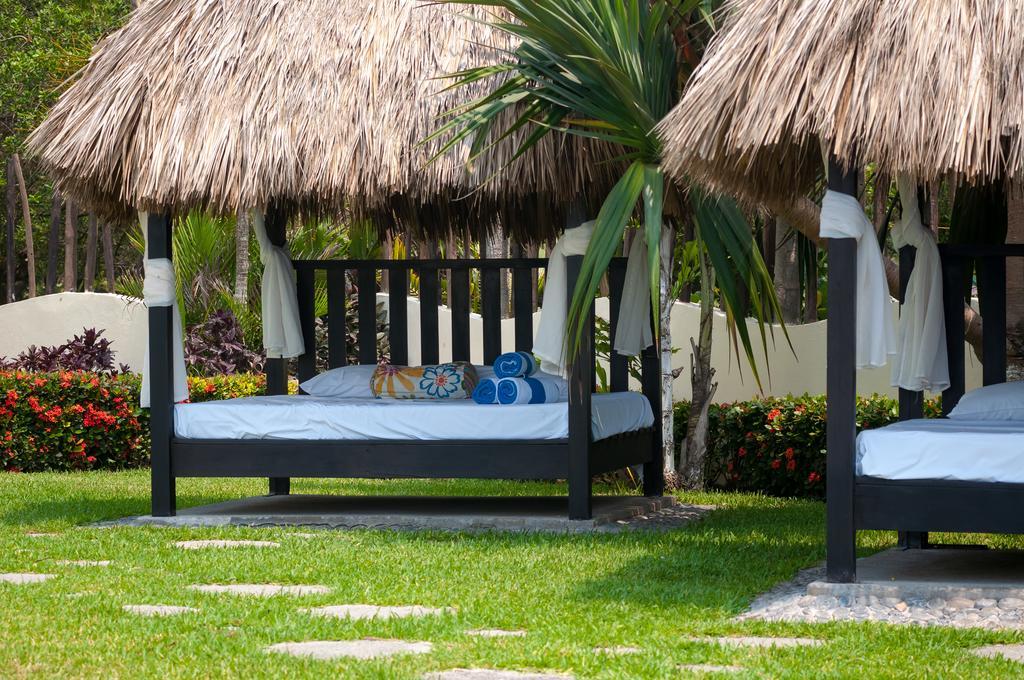 Artisan Playa Esmeralda Family Beach Hotel Playa Chachalacas ภายนอก รูปภาพ